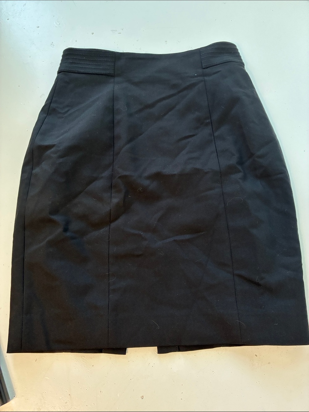 H&M Sz 2 Black Pencil Skirt with Back Zipper and Vent